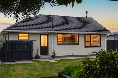 Photo of property in 88 Cotswold Avenue, Bishopdale, Christchurch, 8053