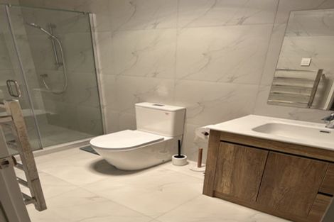 Photo of property in 3e Scanlen Terrace, Kelston, Auckland, 0602