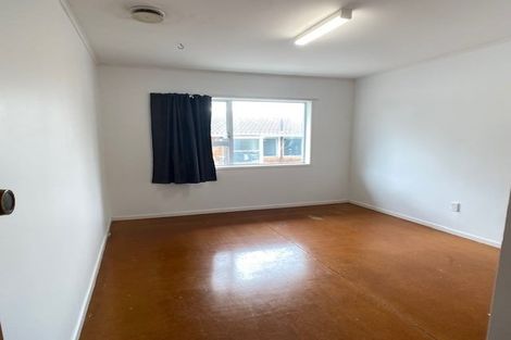 Photo of property in 302 Royal Road, Massey, Auckland, 0614