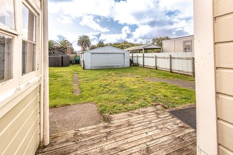 Photo of property in 42 Bignell Street, Gonville, Whanganui, 4501