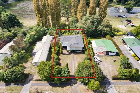 Photo of property in 25 Kinloch Road, Kinloch, Taupo, 3377