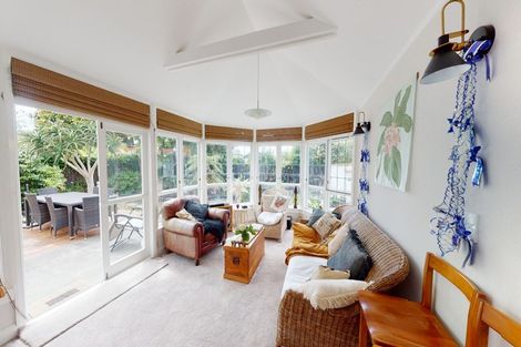 Photo of property in 26 Brassey Road, Saint Johns Hill, Whanganui, 4500