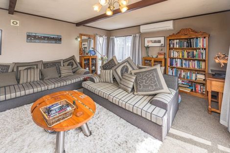 Photo of property in 56 Exeter Crescent, Springvale, Whanganui, 4501