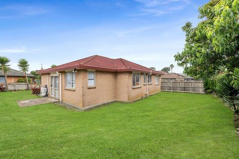 Photo of property in 13 Piriti Place, Weymouth, Auckland, 2103