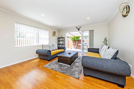 Photo of property in 9 Hihi Avenue, Takanini, 2112