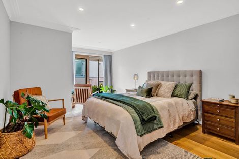 Photo of property in 3/29 Paritai Drive, Orakei, Auckland, 1071