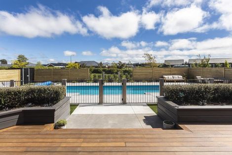 Photo of property in 14 Kingsdowne Drive, West Melton, 7618