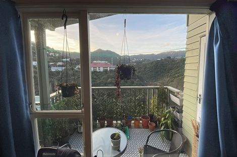 Photo of property in 176 Wadestown Road, Wadestown, Wellington, 6012