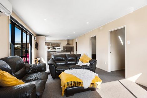 Photo of property in 74 Brandon Street, Alexandra, 9320