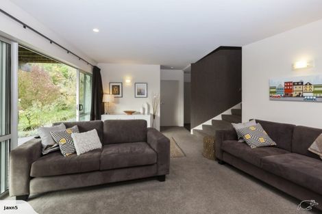 Photo of property in 17 Major Aitken Drive, Huntsbury, Christchurch, 8022