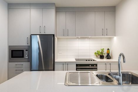 Photo of property in 205/8 Waikumete Road, Glen Eden, Auckland, 0602