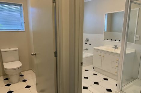 Photo of property in 5 Angel Way, Stanmore Bay, Whangaparaoa, 0932