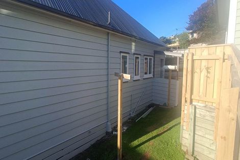 Photo of property in 9 Liffey Street, Island Bay, Wellington, 6023