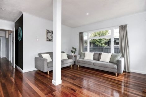 Photo of property in 56 Pacific Road, North New Brighton, Christchurch, 8083