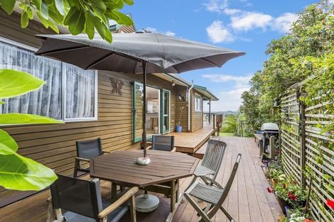 Photo of property in 70 Tiri Road, Manly, Whangaparaoa, 0930