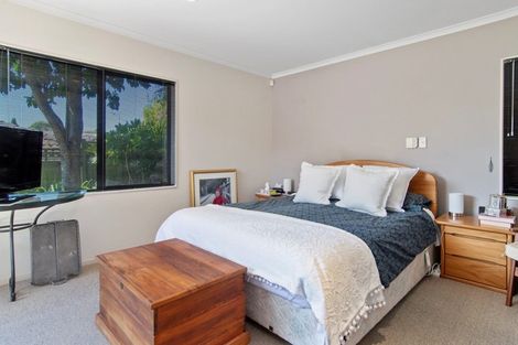 Photo of property in 5 Sabana Place, Bethlehem, Tauranga, 3110