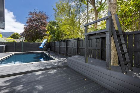 Photo of property in 21 Barton Road, Heretaunga, Upper Hutt, 5018