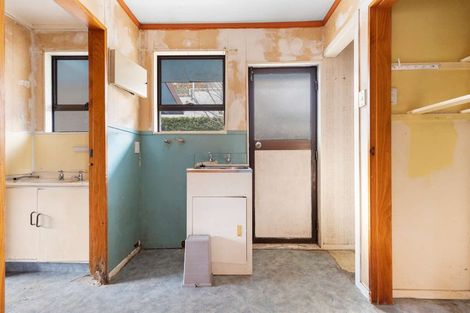 Photo of property in 261a Welcome Bay Road, Welcome Bay, Tauranga, 3112