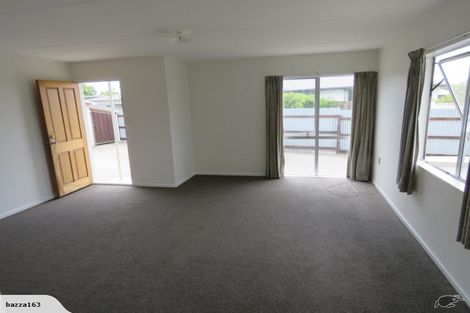 Photo of property in 94 Tait Drive, Greenmeadows, Napier, 4112