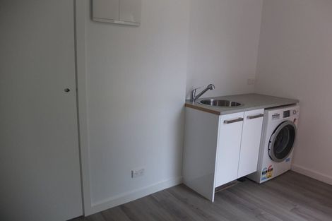 Photo of property in 8 Renfrew Street, Upper Riccarton, Christchurch, 8041