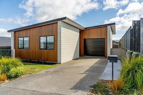 Photo of property in 6 Settler Avenue, Omokoroa, 3114