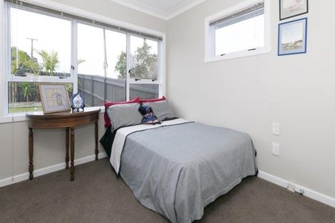 Photo of property in 1/28 Bleakhouse Road, Howick, Auckland, 2014