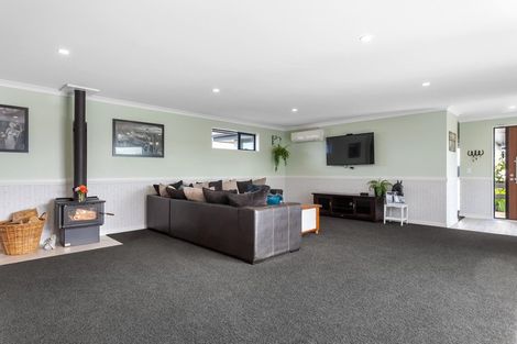 Photo of property in 18 Claremont Crescent, Amberley, 7410