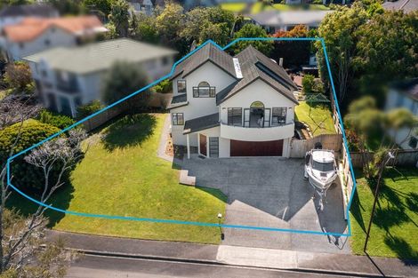 Photo of property in 7 Emerald Way, Rosedale, Auckland, 0632