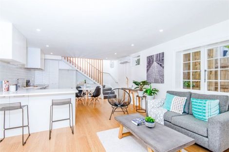 Photo of property in 27 Princess Terrace, Newtown, Wellington, 6021