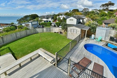 Photo of property in 16 Double Bay Place, Army Bay, Whangaparaoa, 0930