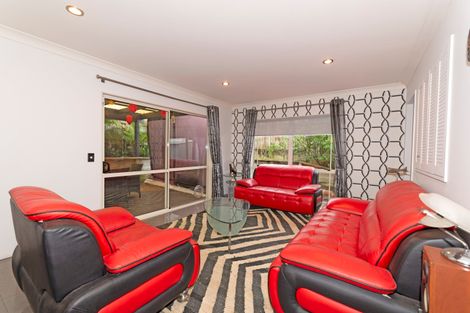Photo of property in 3 Cognac Place, Henderson, Auckland, 0612