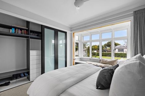 Photo of property in 190 Vigor Brown Street, Napier South, Napier, 4110