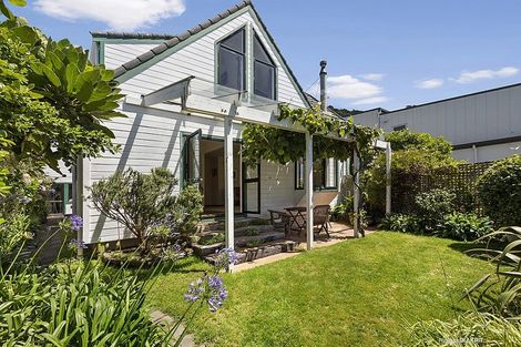 Photo of property in 23 Pinnacle Street, Seatoun, Wellington, 6022