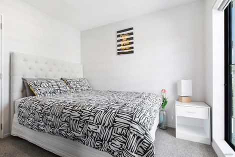 Photo of property in 42 Makamaka Lane, Albany Heights, Auckland, 0632