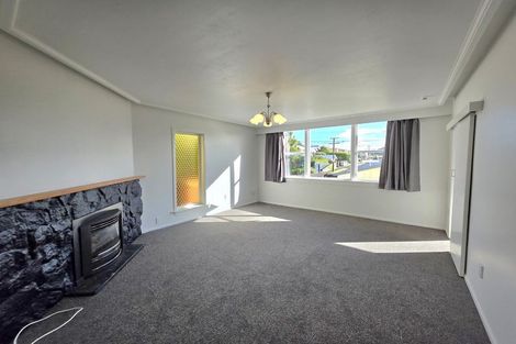Photo of property in 373 Saint Aubyn Street, Moturoa, New Plymouth, 4310