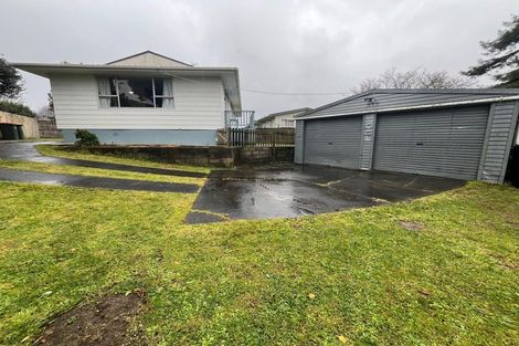 Photo of property in 4 Citril Place, Red Hill, Papakura, 2110