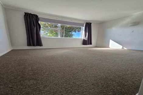 Photo of property in 2/4 Glasgow Street, St Andrews, Hamilton, 3200