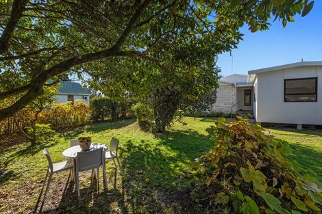 Photo of property in 90 College Road, Edgecumbe, 3120