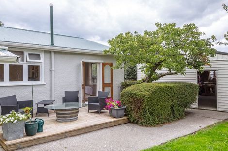 Photo of property in 343 Waihakeke Road, Waihakeke, Carterton, 5792