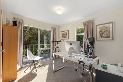 Photo of property in 3a Kaitawa Road, York Bay, Lower Hutt, 5013