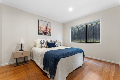 Photo of property in 12b Kimberly Grove, Greenhithe, Auckland, 0632