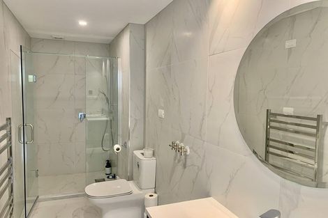 Photo of property in 2/147 Kowhai Road, Mairangi Bay, Auckland, 0630