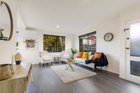 Photo of property in 1/9 Hydra Place, Glen Eden, Auckland, 0602