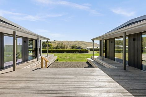 Photo of property in 4a Shoal Beach Road, Aramoana, Omakere, 4271