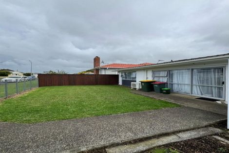 Photo of property in 2/101 Coronation Road, Papatoetoe, Auckland, 2025