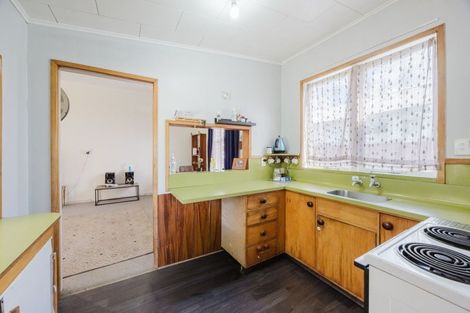 Photo of property in 3 Melville Street, Waipawa, 4210