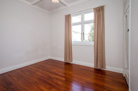 Photo of property in 120 West End Road, Westmere, Auckland, 1022