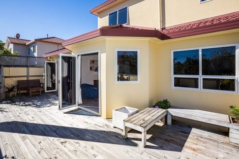 Photo of property in 112 Eskdale Road, Papakowhai, Porirua, 5024