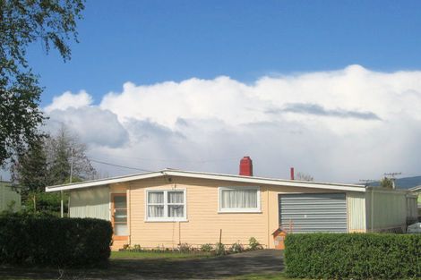 Photo of property in 50 Rangatira Drive, Mangakino, 3421