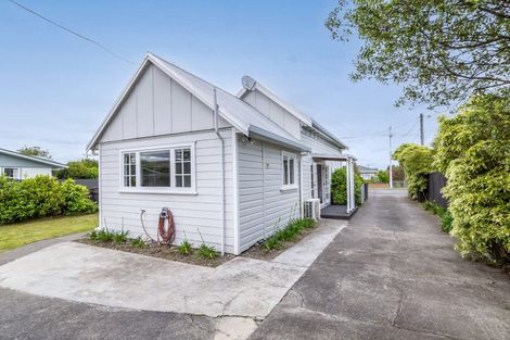 Photo of property in 10 Philip Street, Carterton, 5713